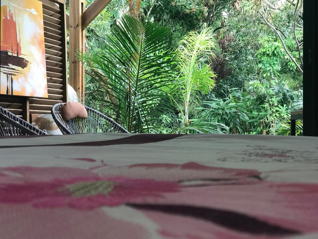 Le Lambablanc Bed and Breakfast Bras-Panon Zewnętrze zdjęcie